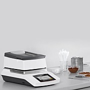 Sartorius MA37红外水分仪，带触摸屏、培养样本和实验室工具