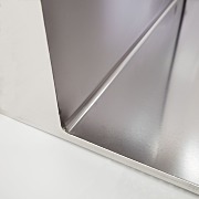 CleanMount穿过腔室的半径角