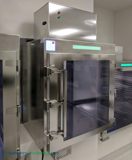 带ULPA空气淋浴器的智能直通室，用于化学合成洁净室