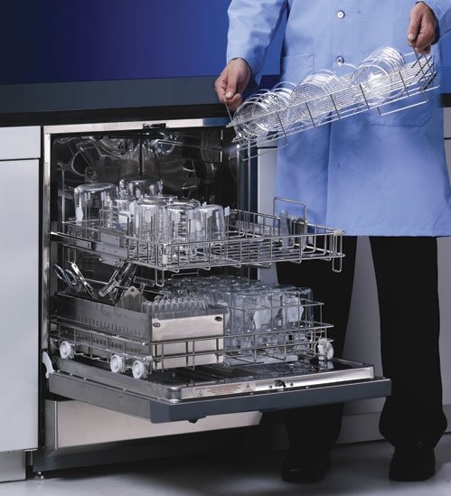 实验室器皿清洁剂:高压灭菌器和清洗器的作用