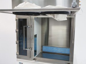 ISO 5 USP 797隔离器中的复合区